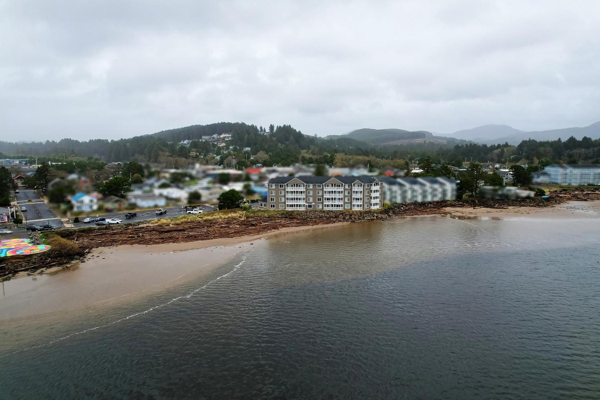 Siletz Bay Beachfront Hotel By Oyo Lincoln City Exterior foto
